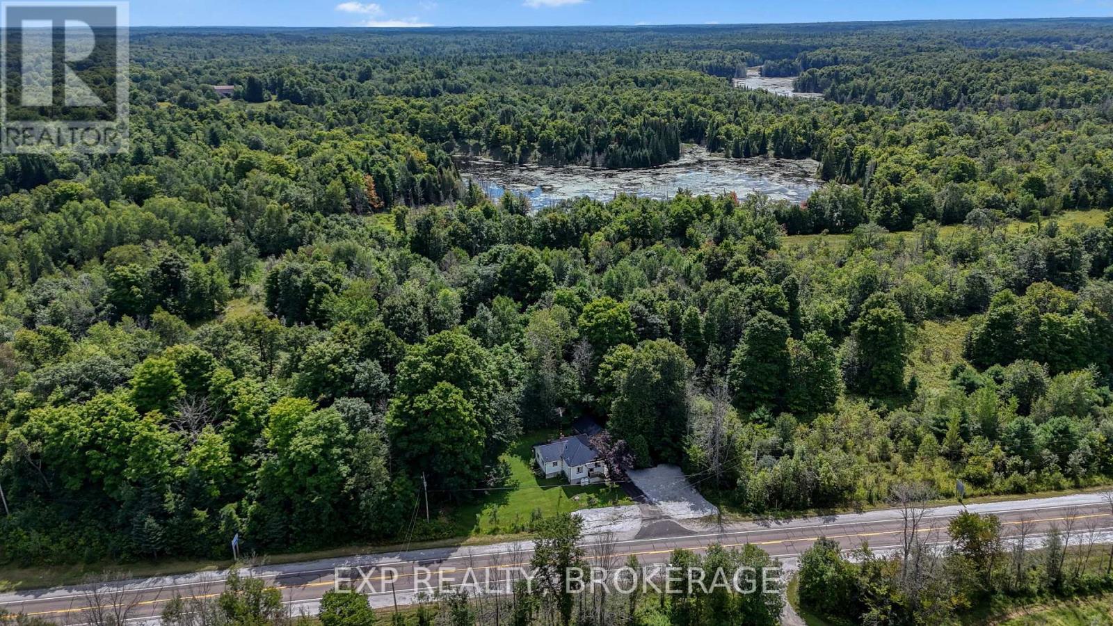 22053 Highway 7 Property Photo 39