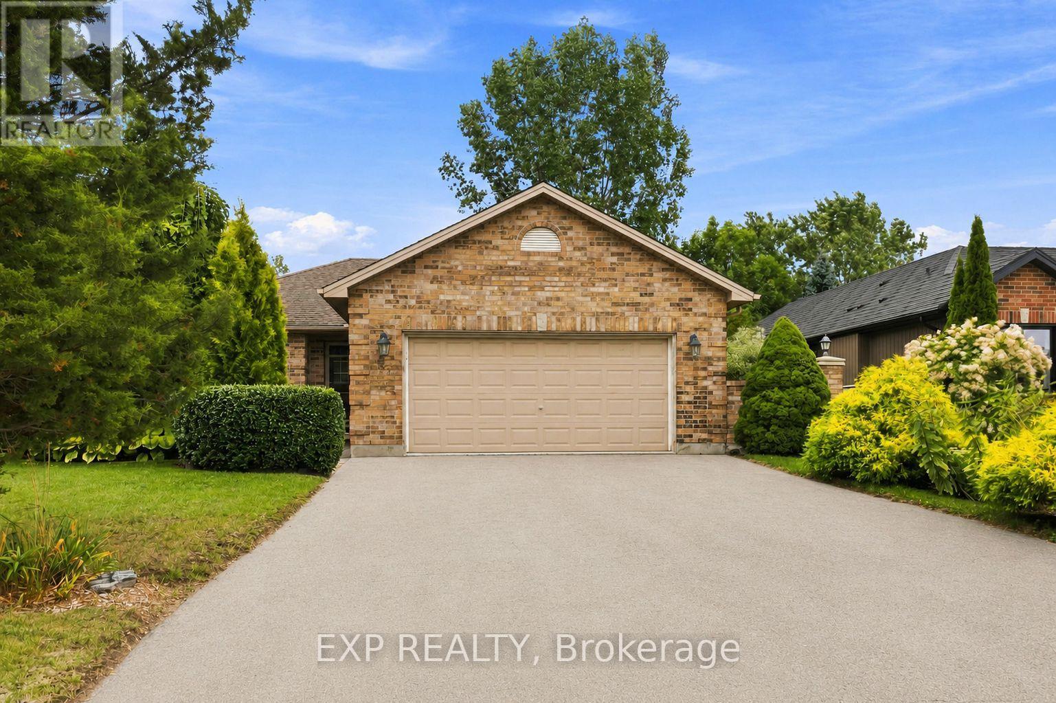 144 STEPHEN MOORE DRIVE Property Photo 1