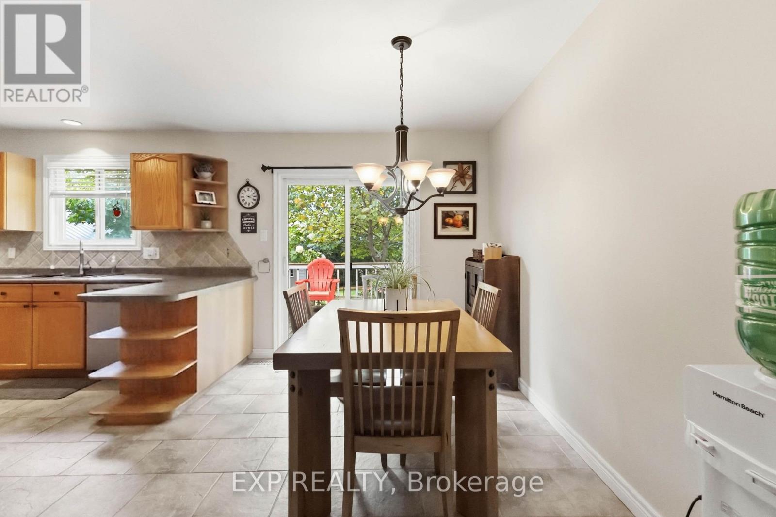 144 Stephen Moore Drive Property Photo 13