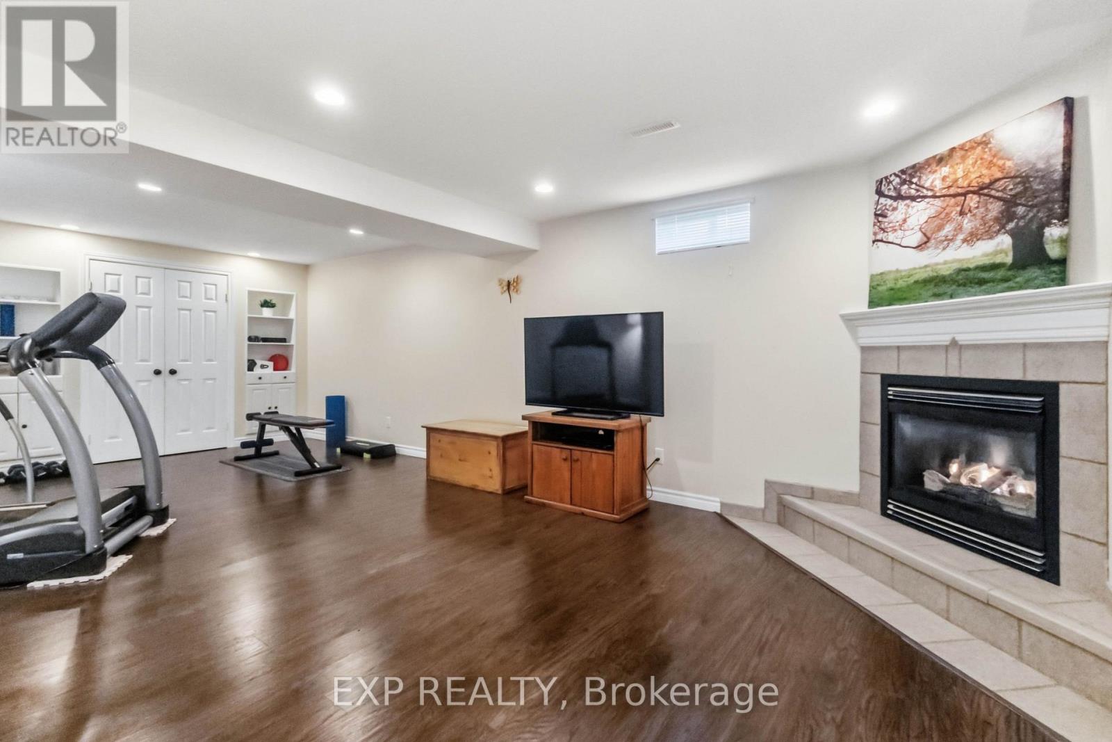 144 Stephen Moore Drive Property Photo 21