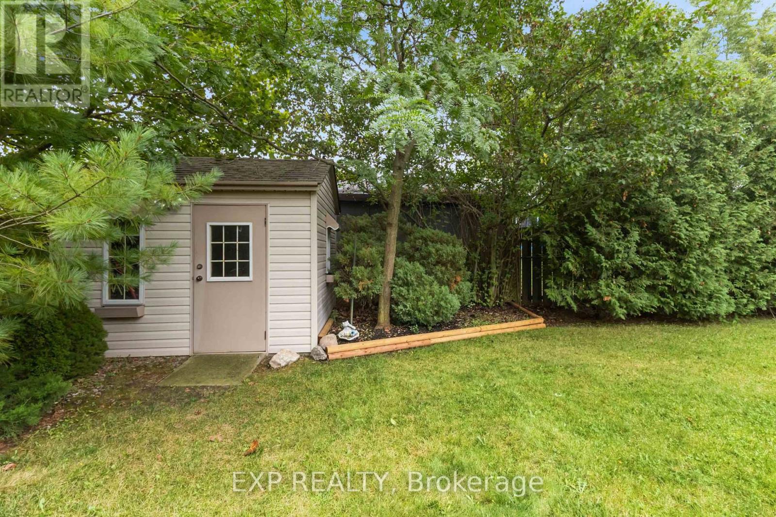 144 Stephen Moore Drive Property Photo 29