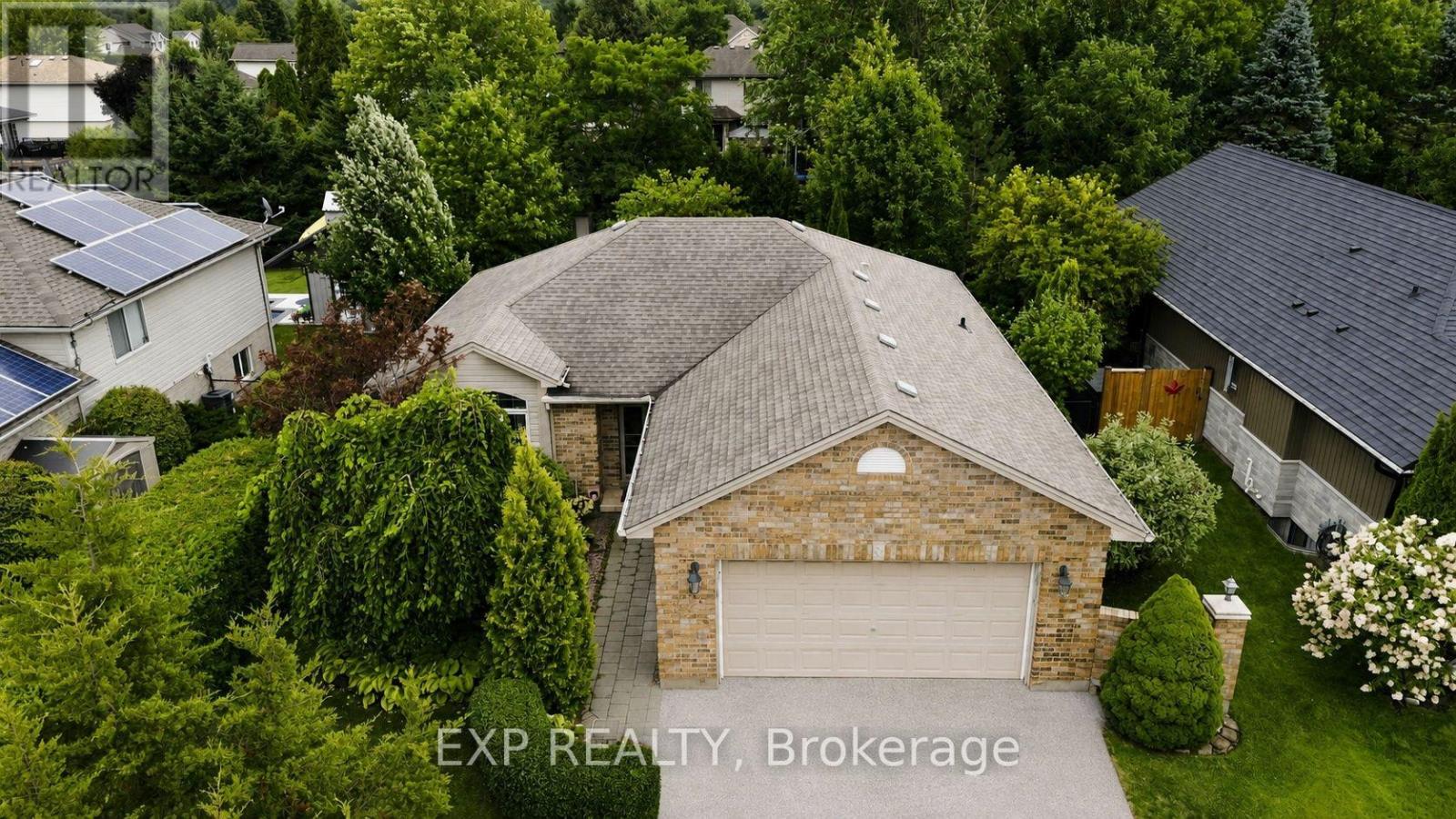 144 Stephen Moore Drive Property Photo 32