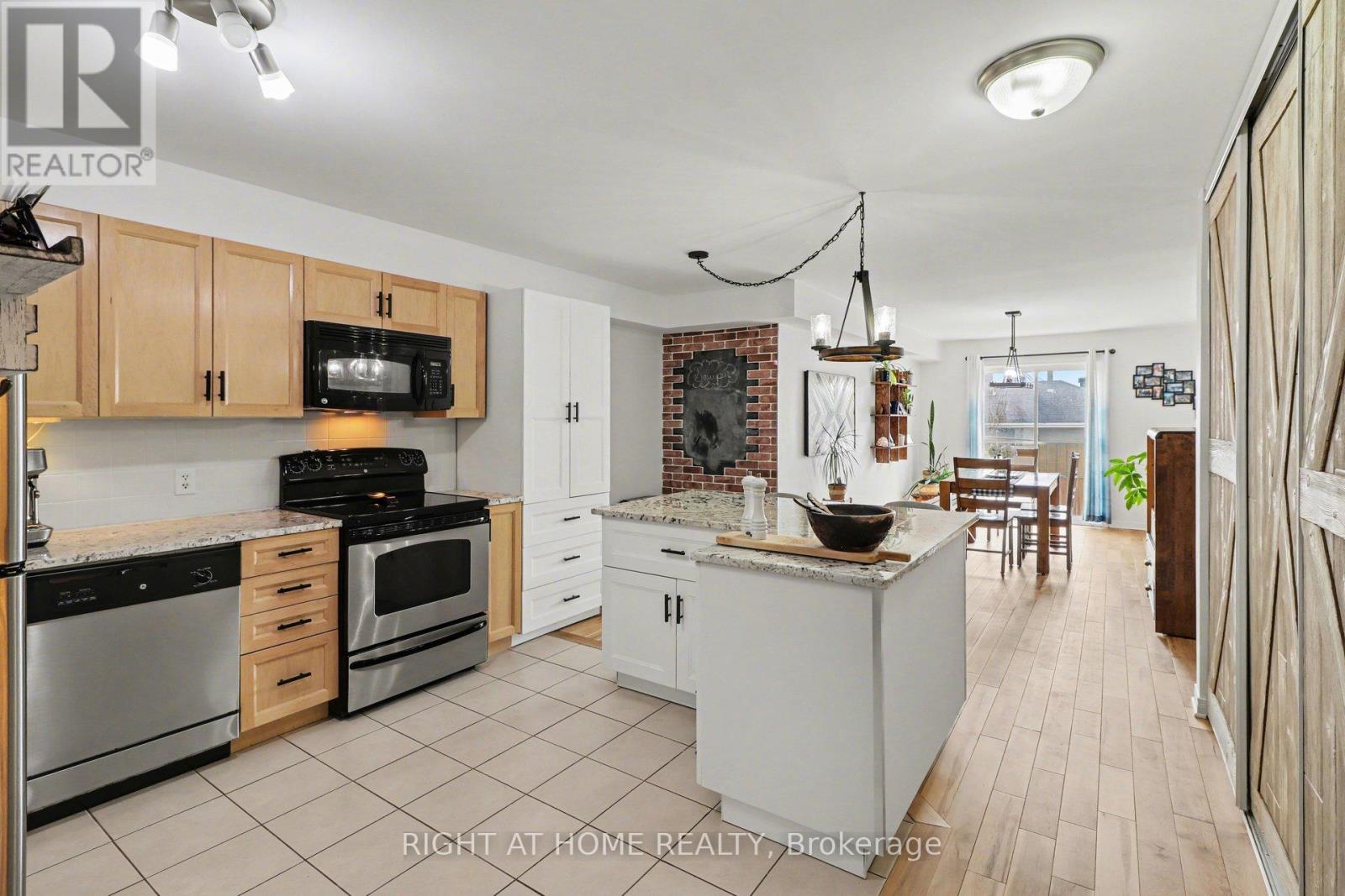 202 - 646 Cummings Avenue Property Photo 20