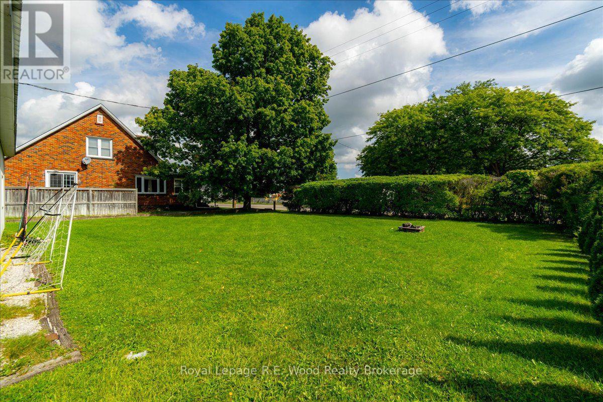 56 Queen Street Property Photo 9