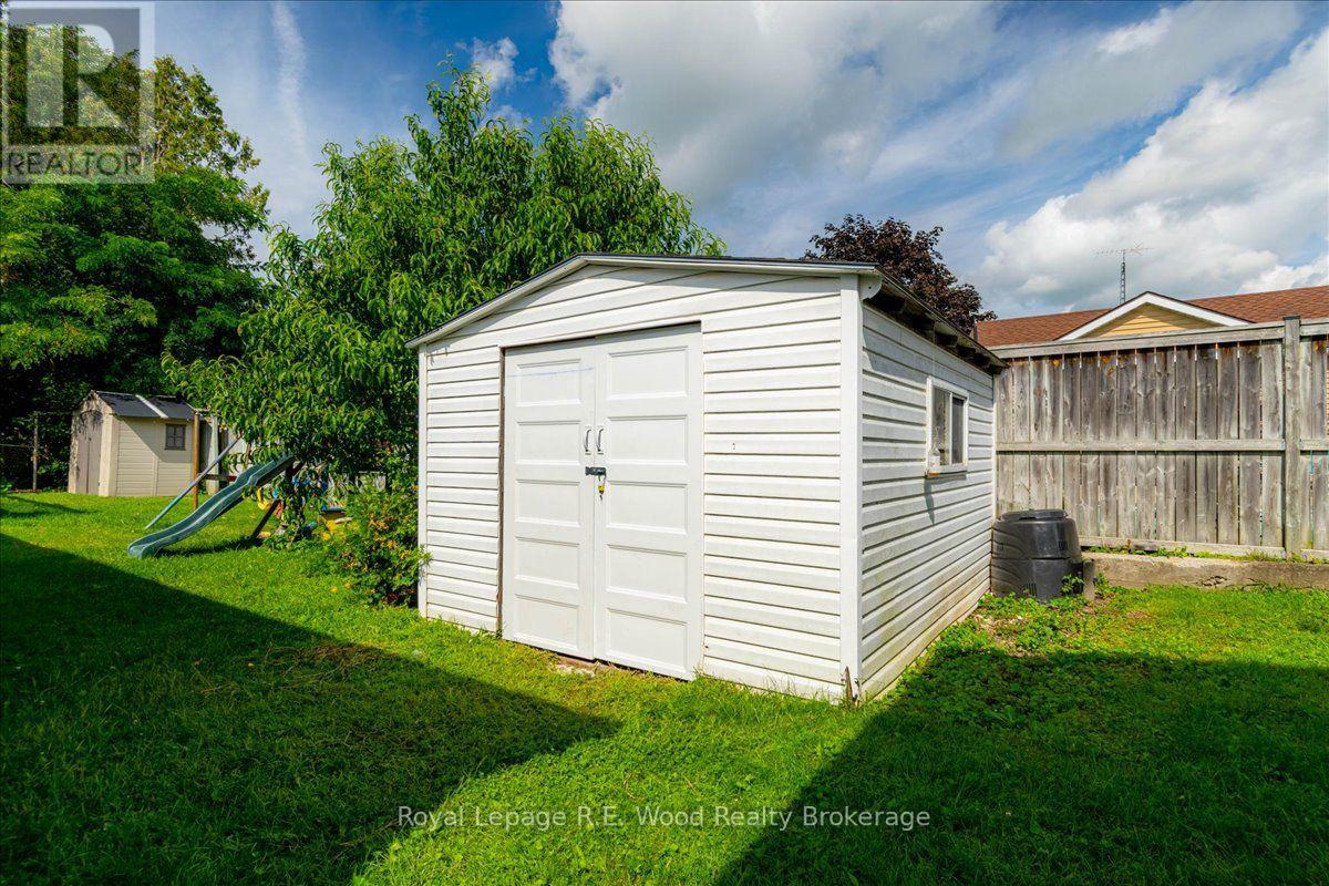 56 Queen Street Property Photo 13