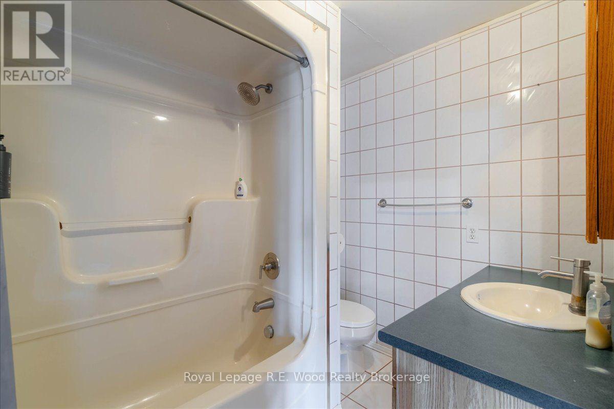 56 Queen Street Property Photo 26