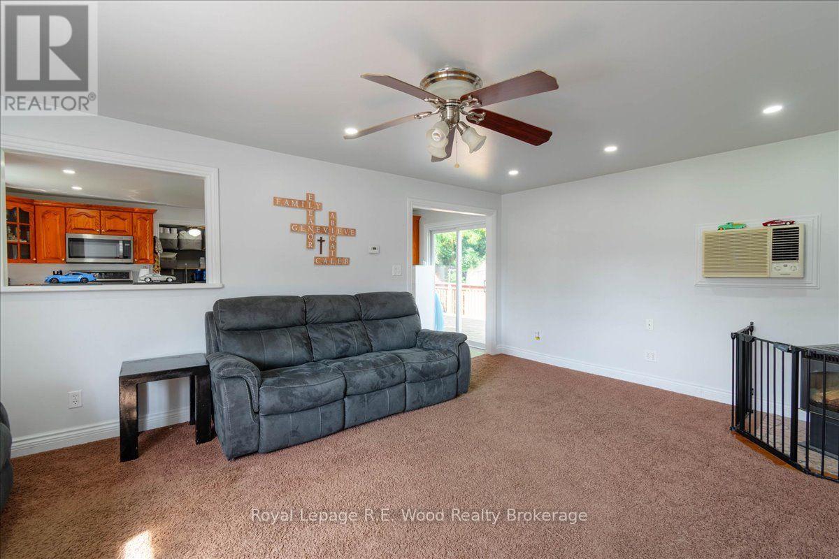 56 Queen Street Property Photo 30
