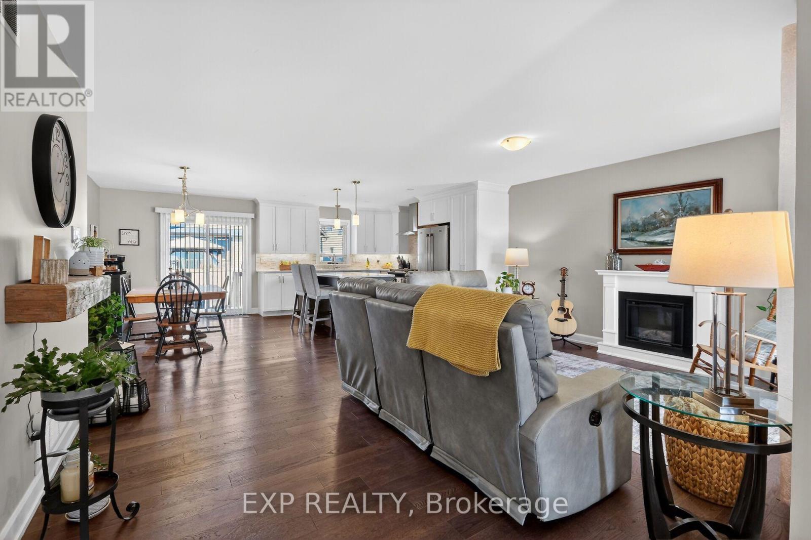 450 Central Park Boulevard Property Photo 4