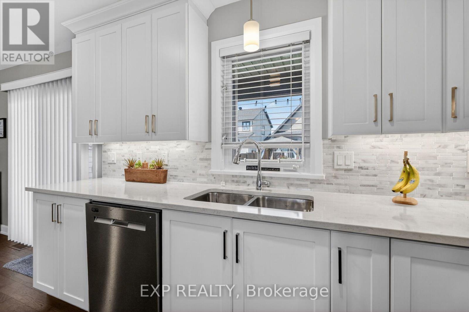 450 Central Park Boulevard Property Photo 15