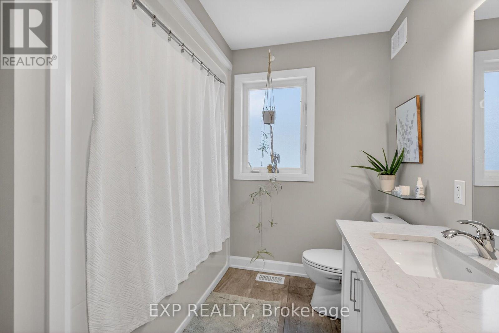 450 Central Park Boulevard Property Photo 22