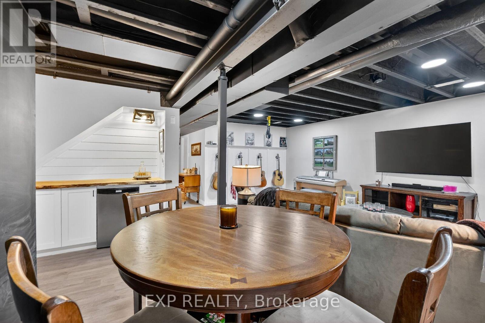 450 Central Park Boulevard Property Photo 27