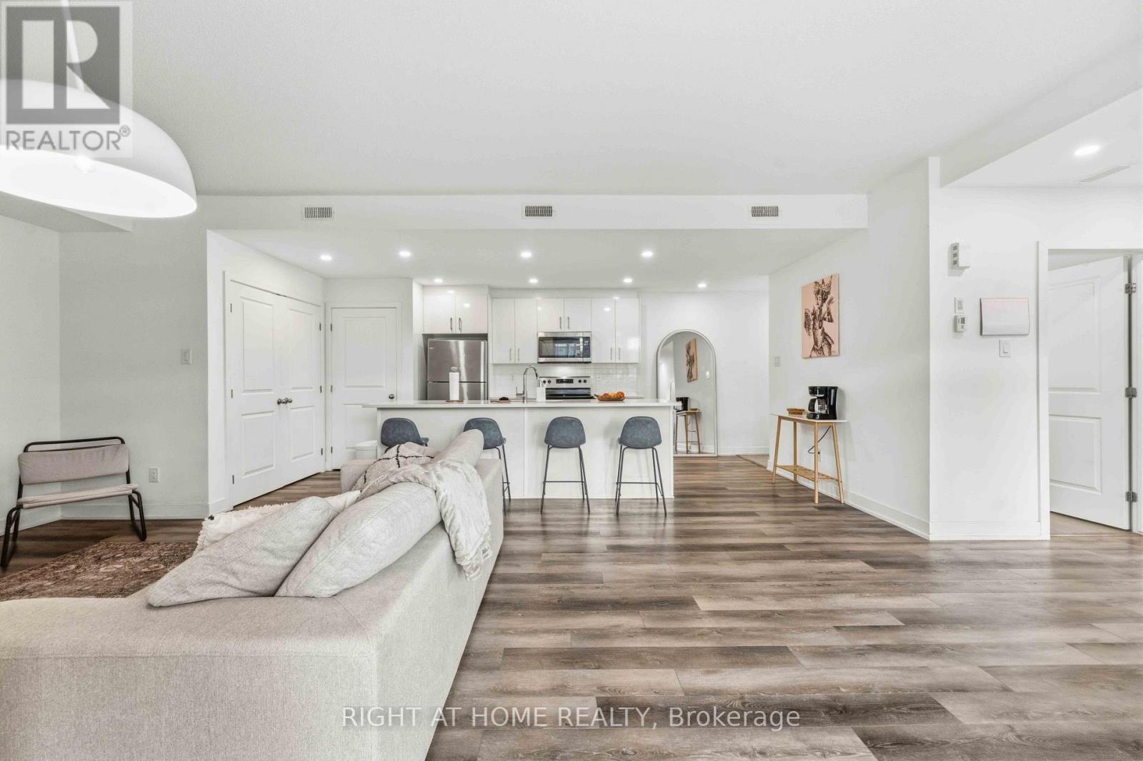 D - 55 Overberg Way Property Photo 9