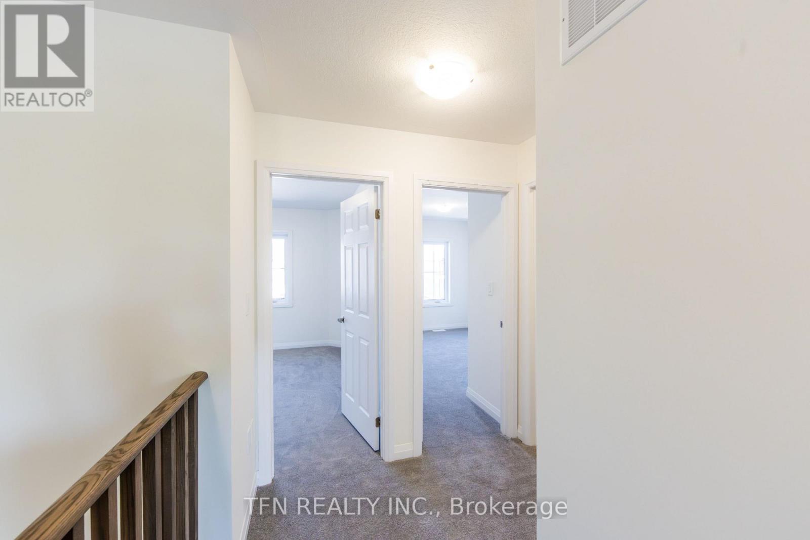 385 Starlight Avenue Property Photo 28