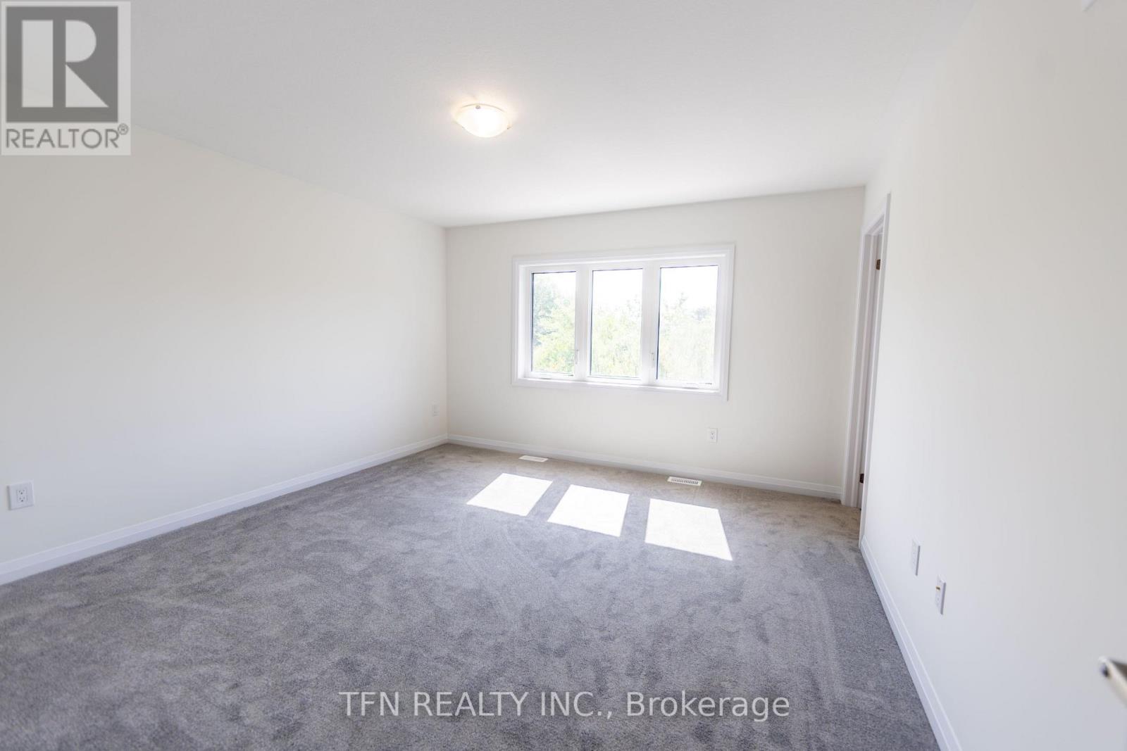 385 Starlight Avenue Property Photo 29