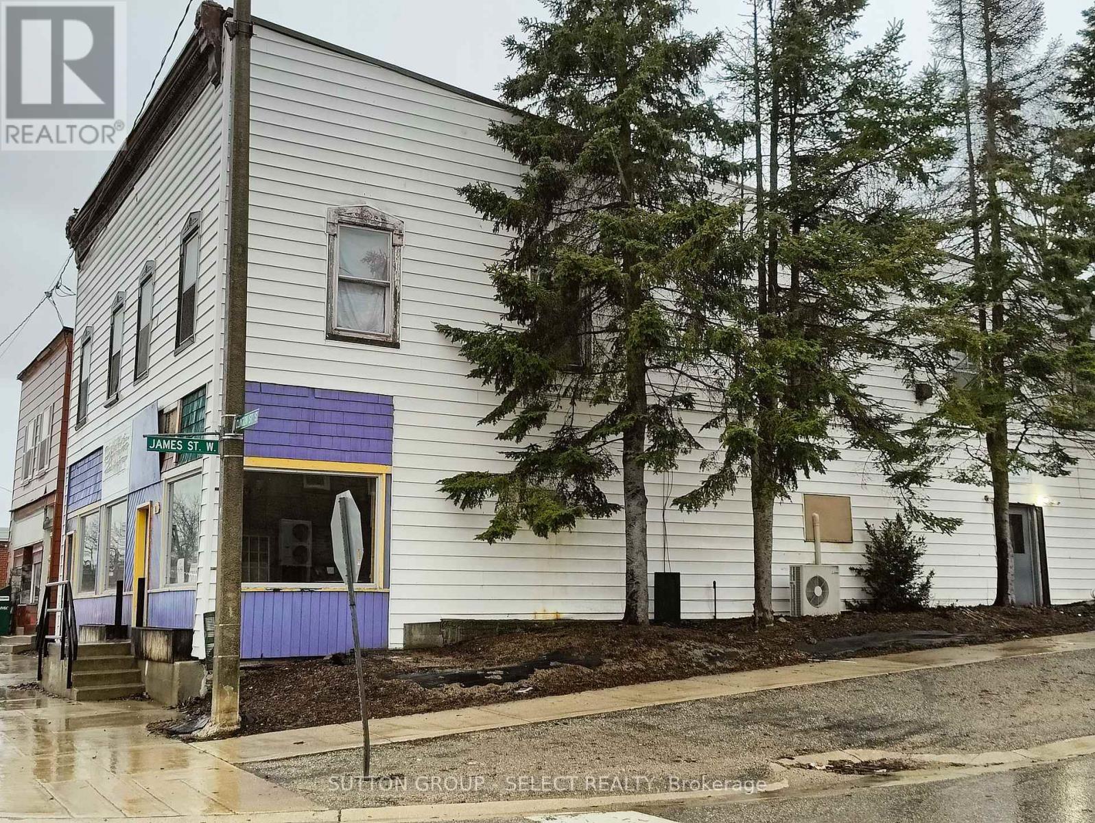 14 Clinton Street S Property Photo 2