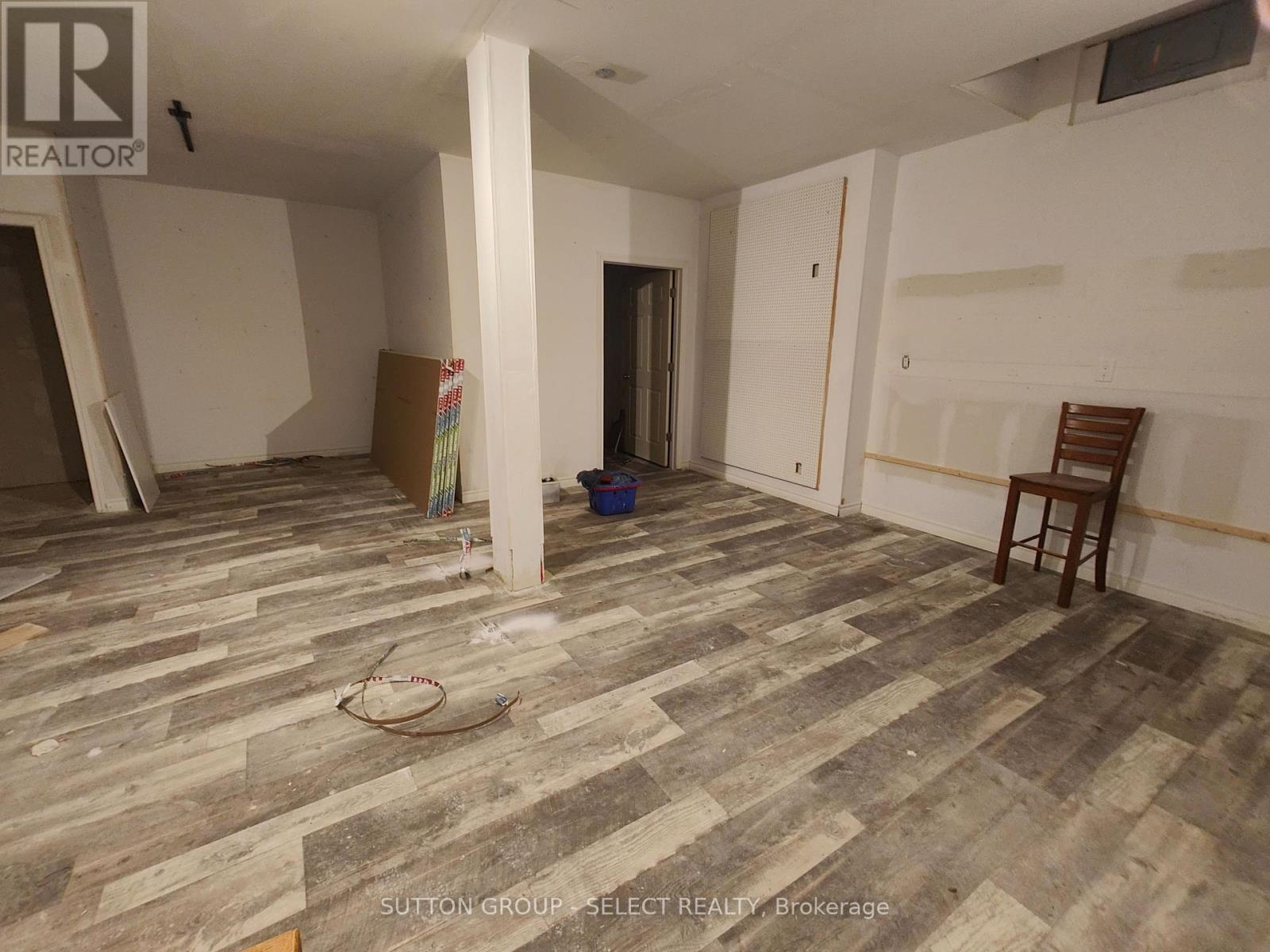 14 Clinton Street S Property Photo 8