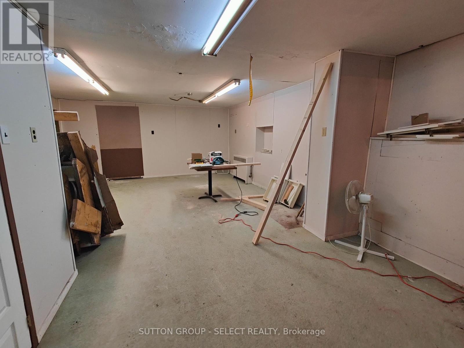 14 Clinton Street S Property Photo 10