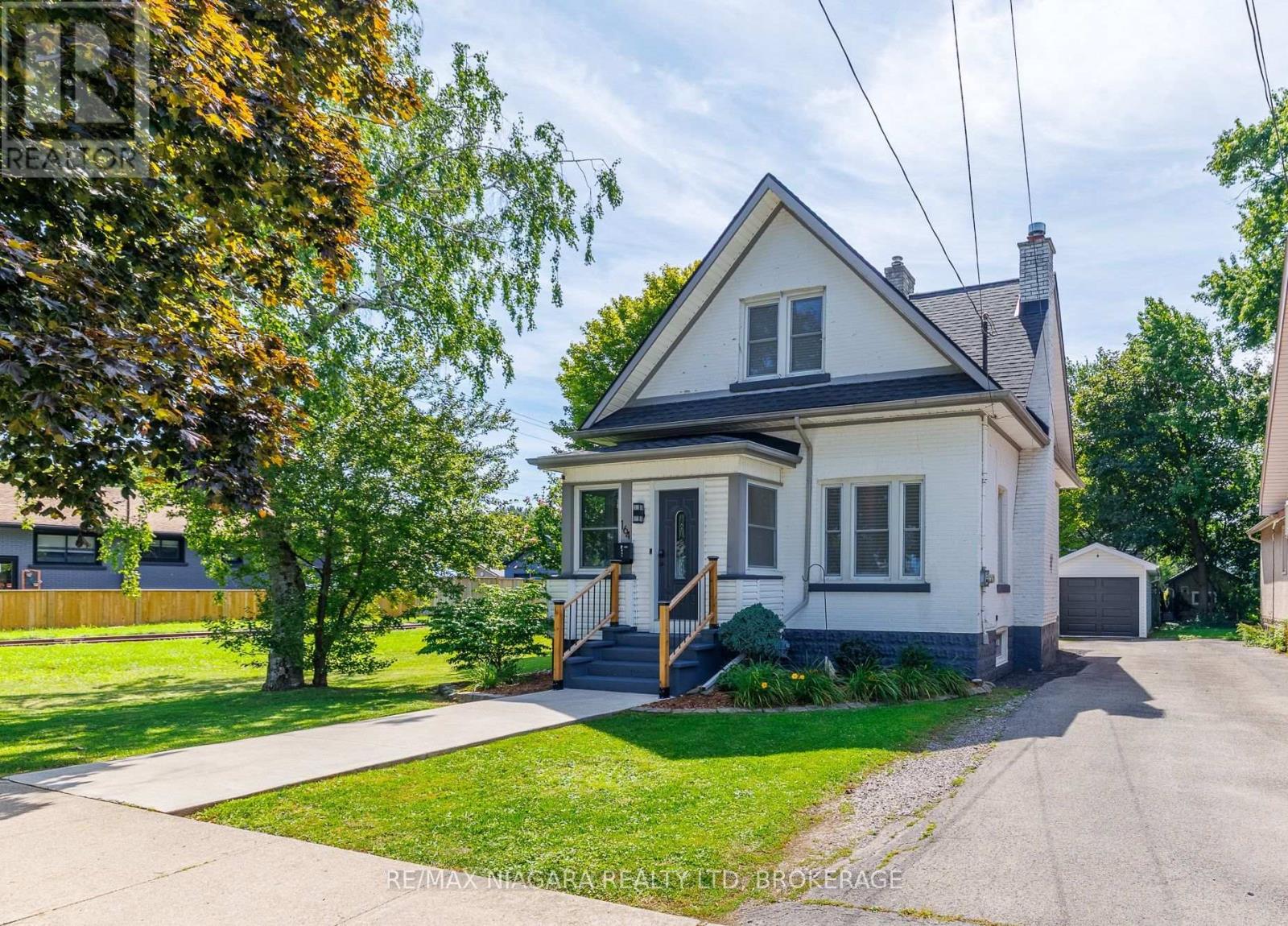 164 KENT STREET Property Photo 1