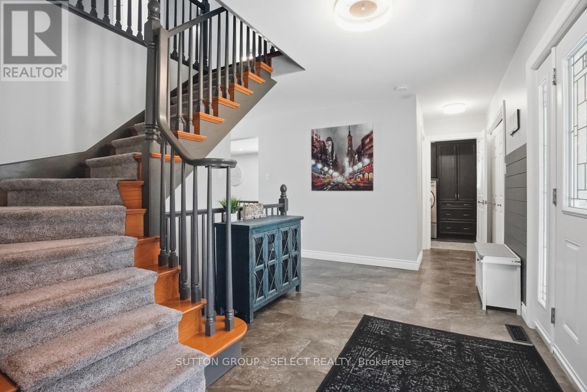 60 Edgevalley Road Property Photo 10