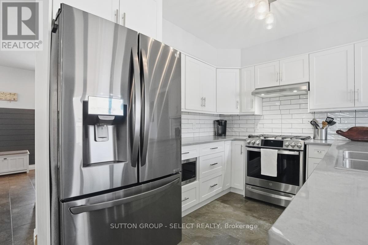 60 Edgevalley Road Property Photo 20