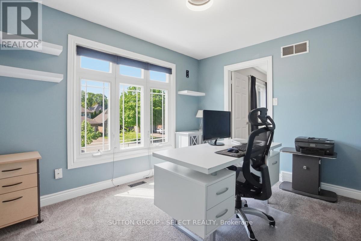 60 Edgevalley Road Property Photo 35