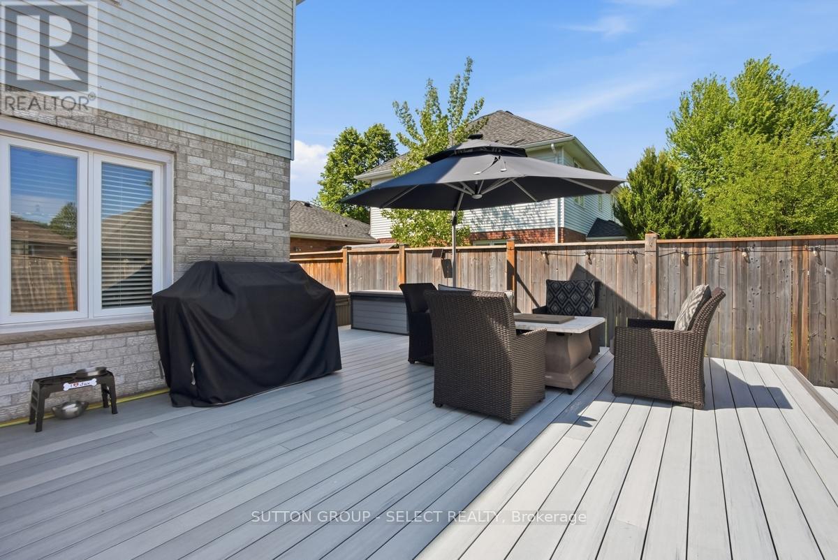60 Edgevalley Road Property Photo 45