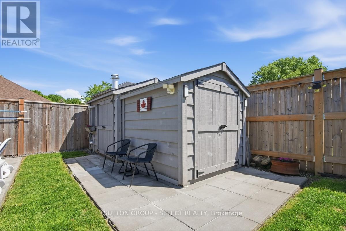 60 Edgevalley Road Property Photo 48