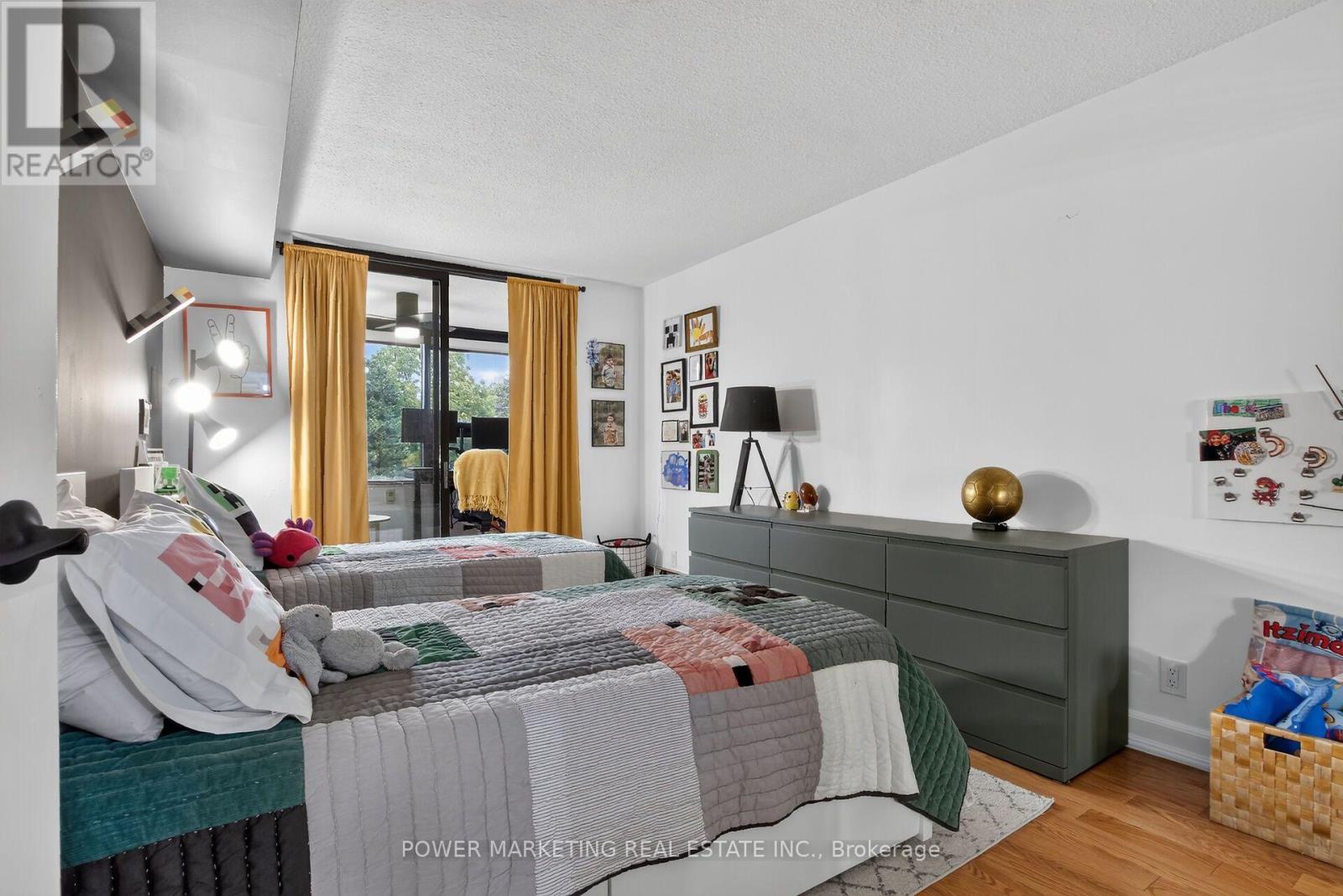 310 - 2019 Carling Avenue Property Photo 34