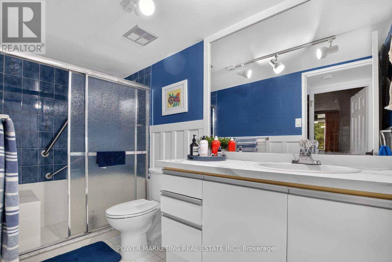310 - 2019 Carling Avenue Property Photo 36