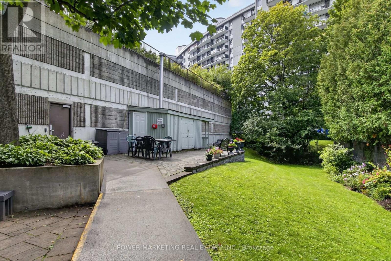 310 - 2019 Carling Avenue Property Photo 41