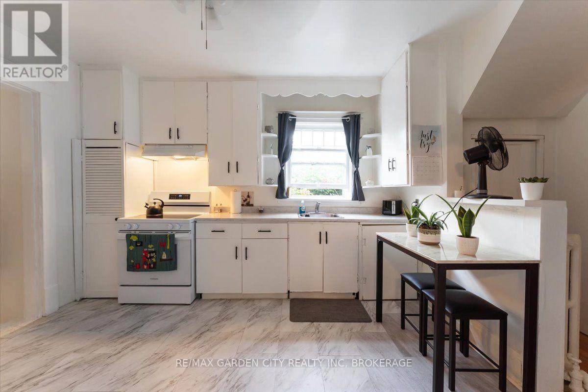 43 York Street Property Photo 4