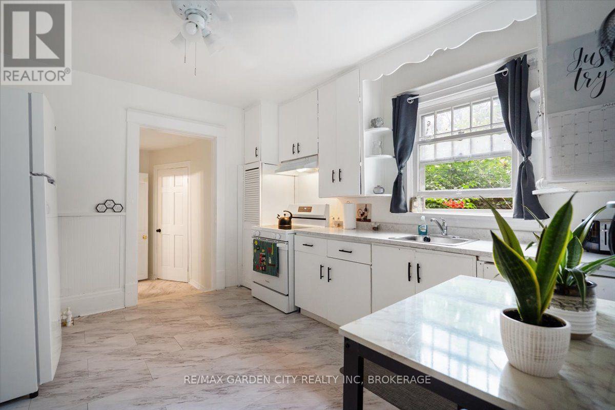 43 York Street Property Photo 8