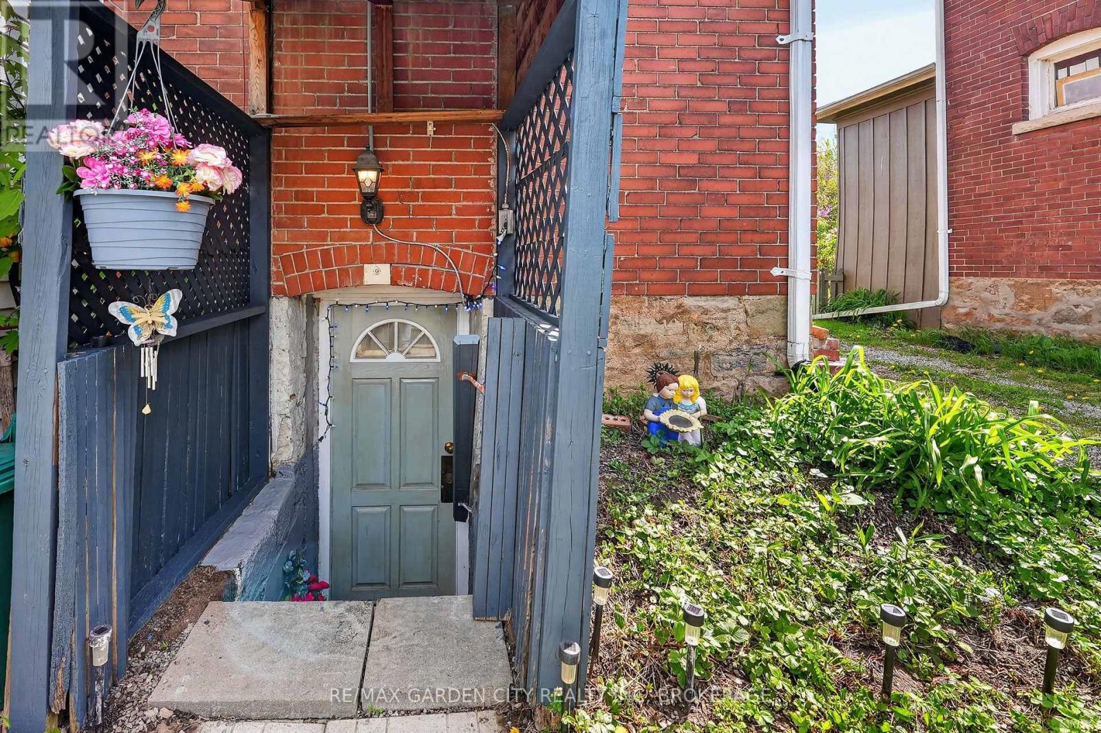 43 York Street Property Photo 10