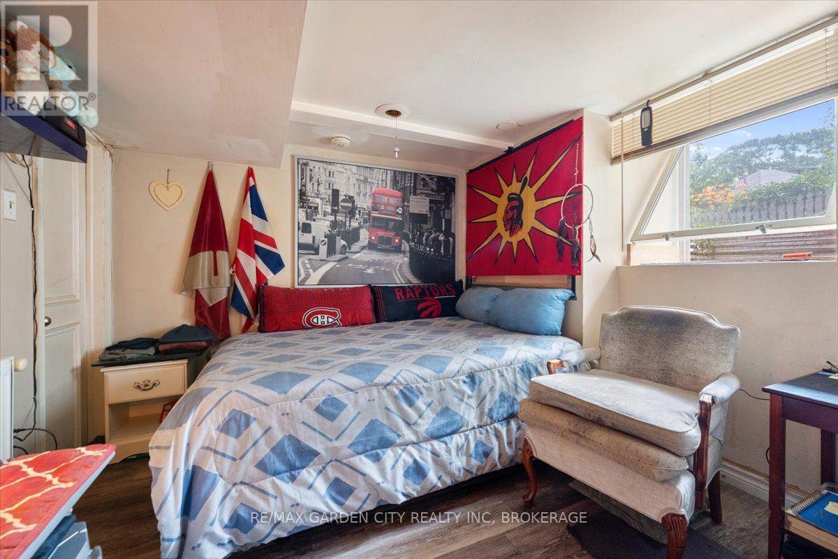 43 York Street Property Photo 13