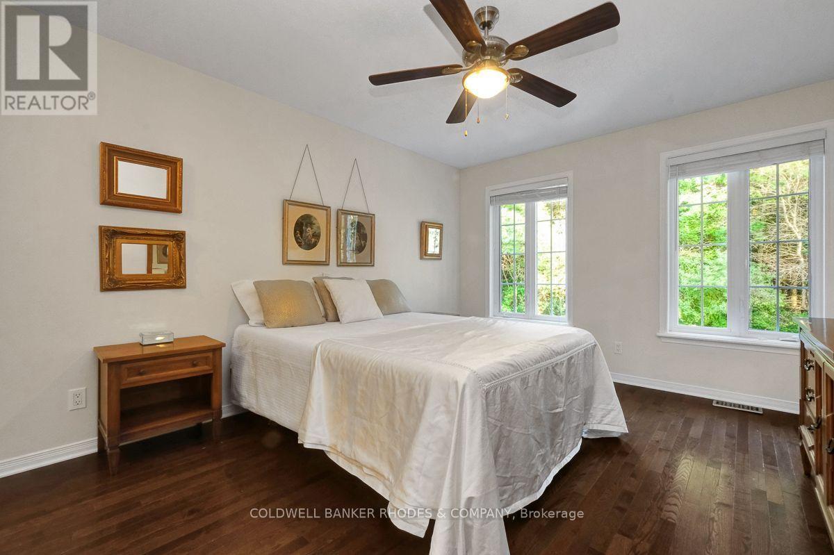 157 Gladeview Private Property Photo 14