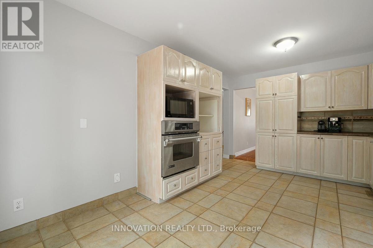 111 Beechfern Drive Property Photo 16