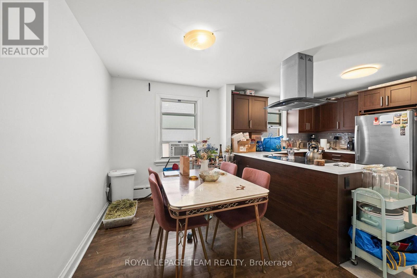 331 Flora Street Property Photo 8