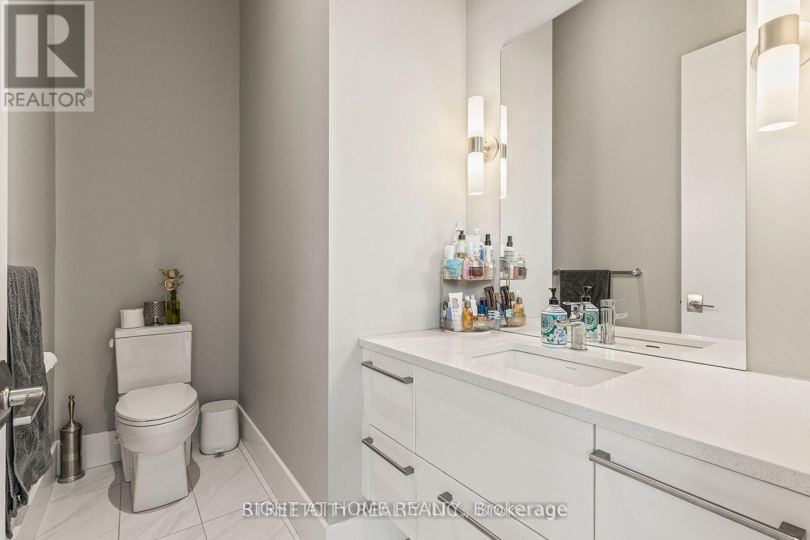 400 - 1705 Fiddlehead Place Property Photo 22