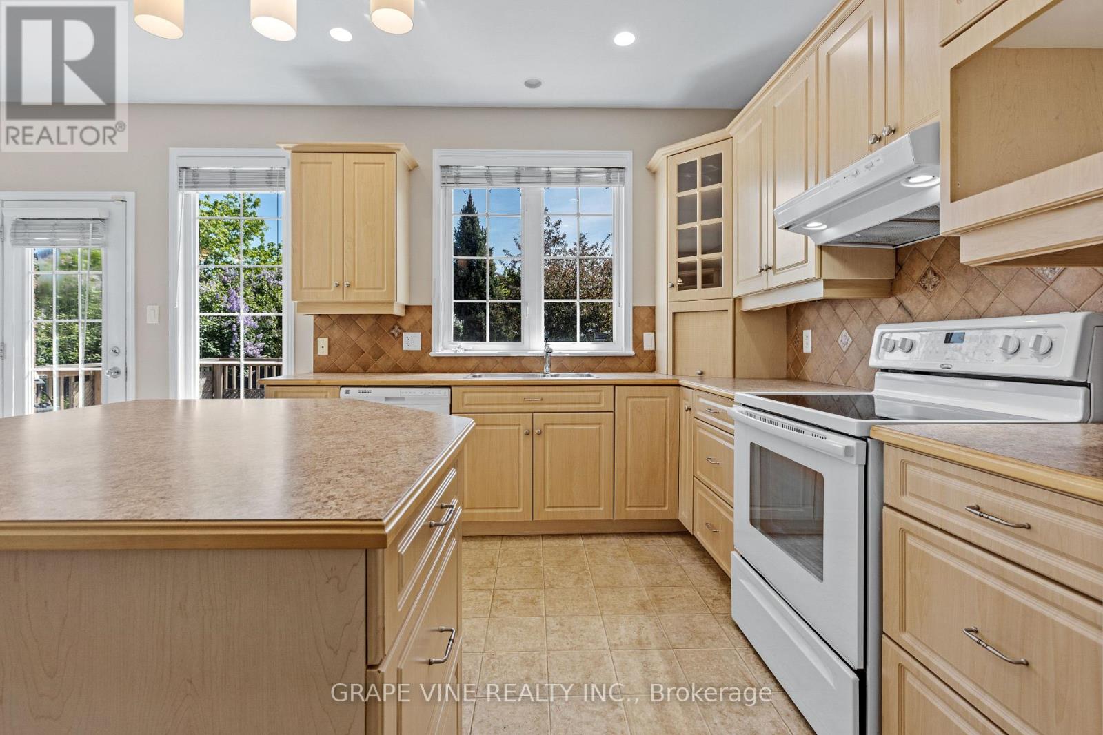 201 Ramelton Private Property Photo 14