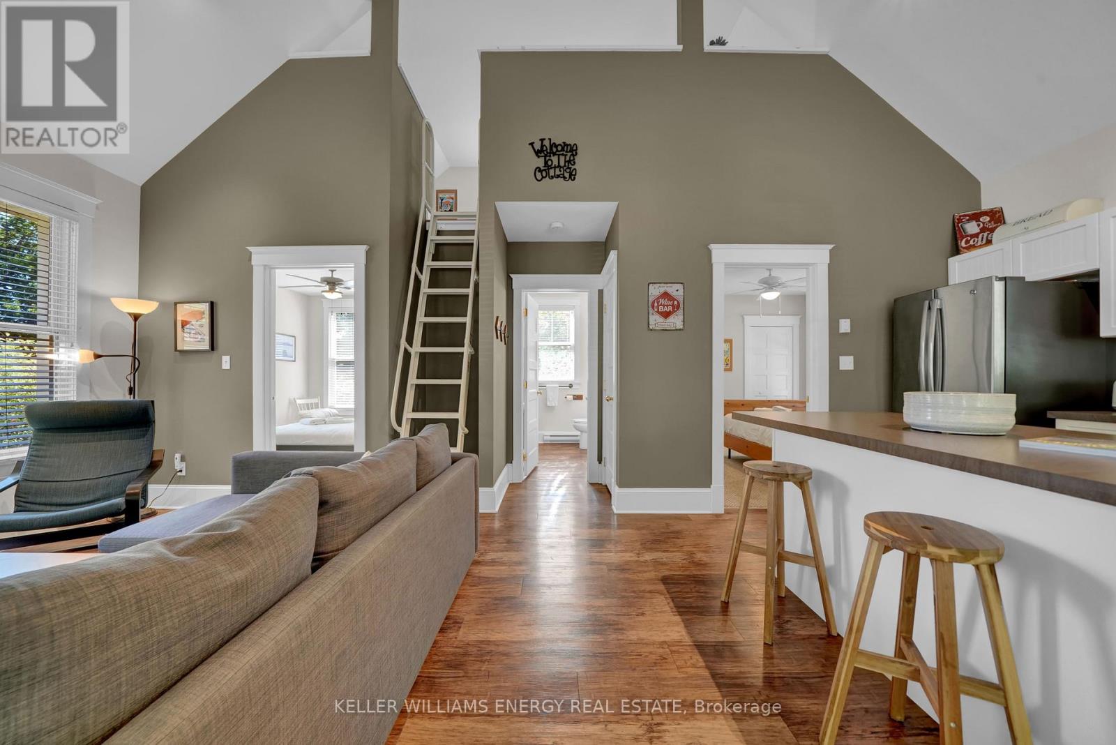 2 Pine Forest Lane Property Photo 2