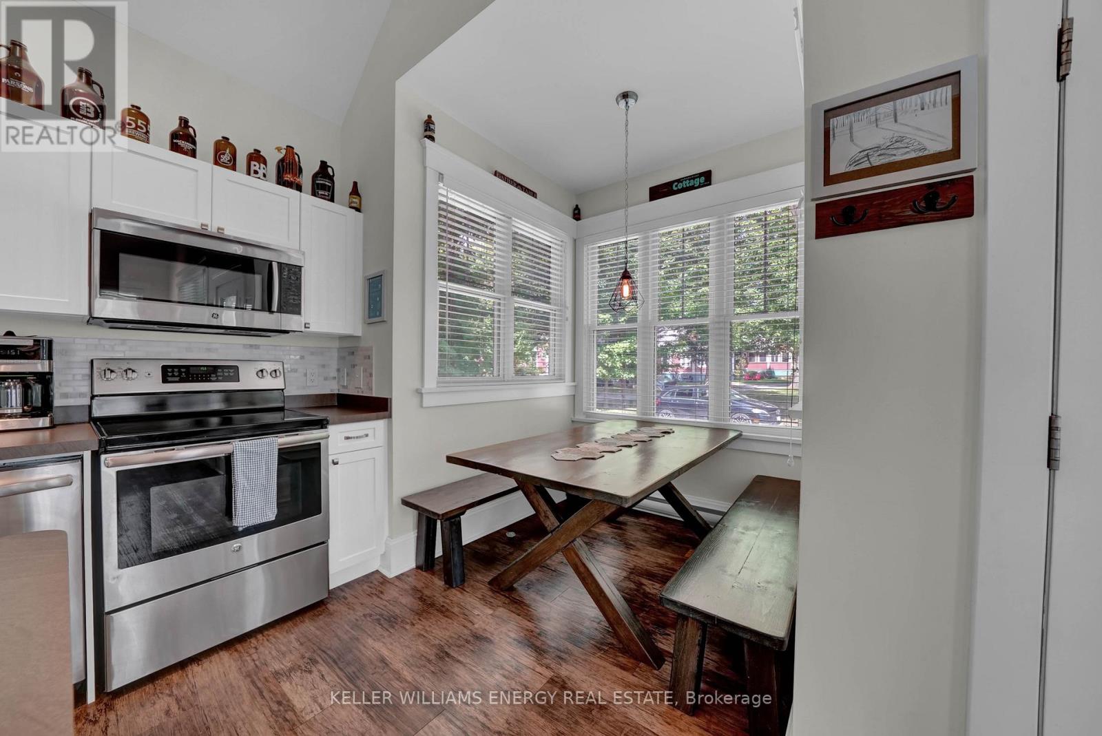 2 Pine Forest Lane Property Photo 28