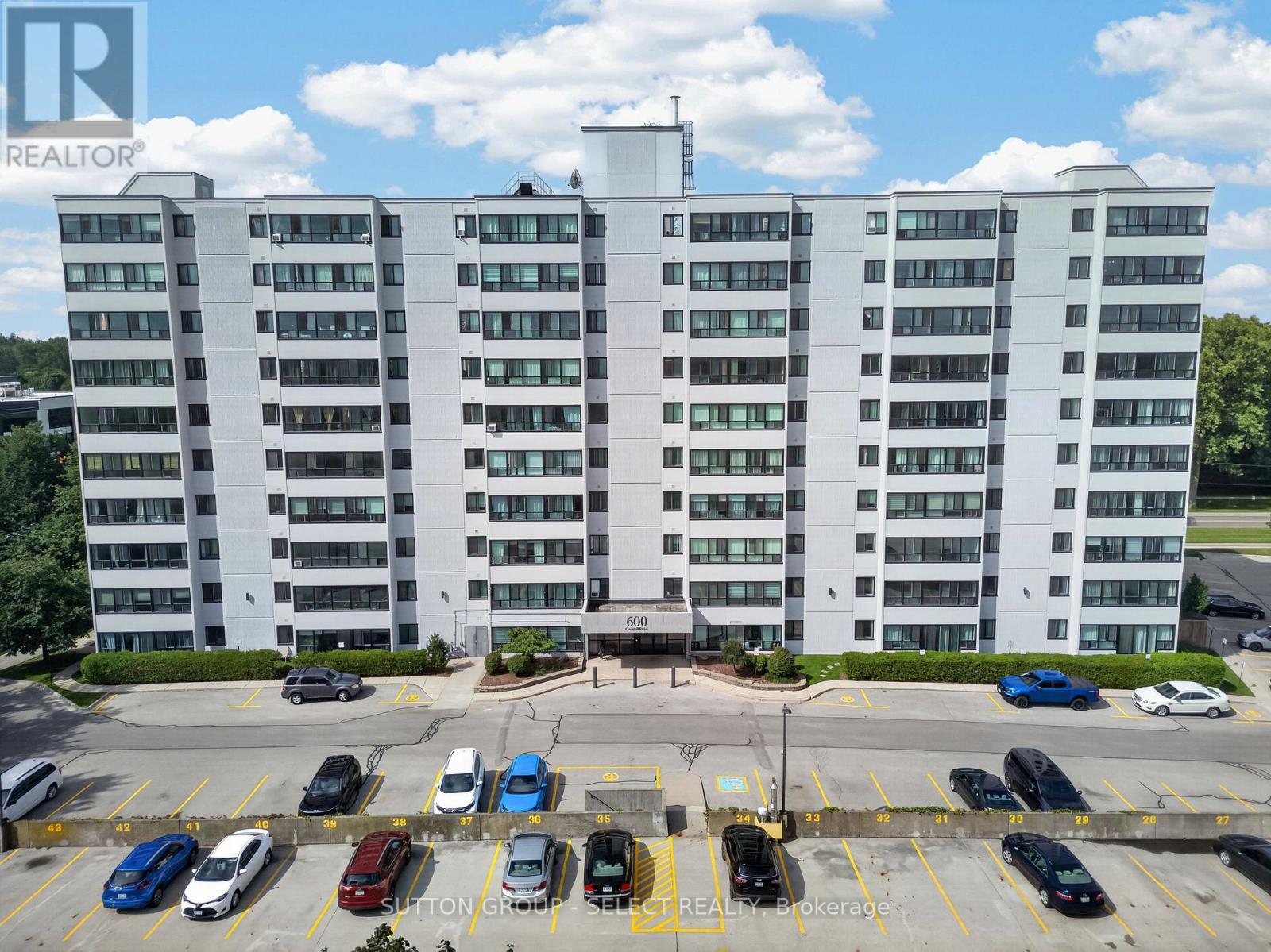 612 - 600 GRENFELL DRIVE Property Photo 1