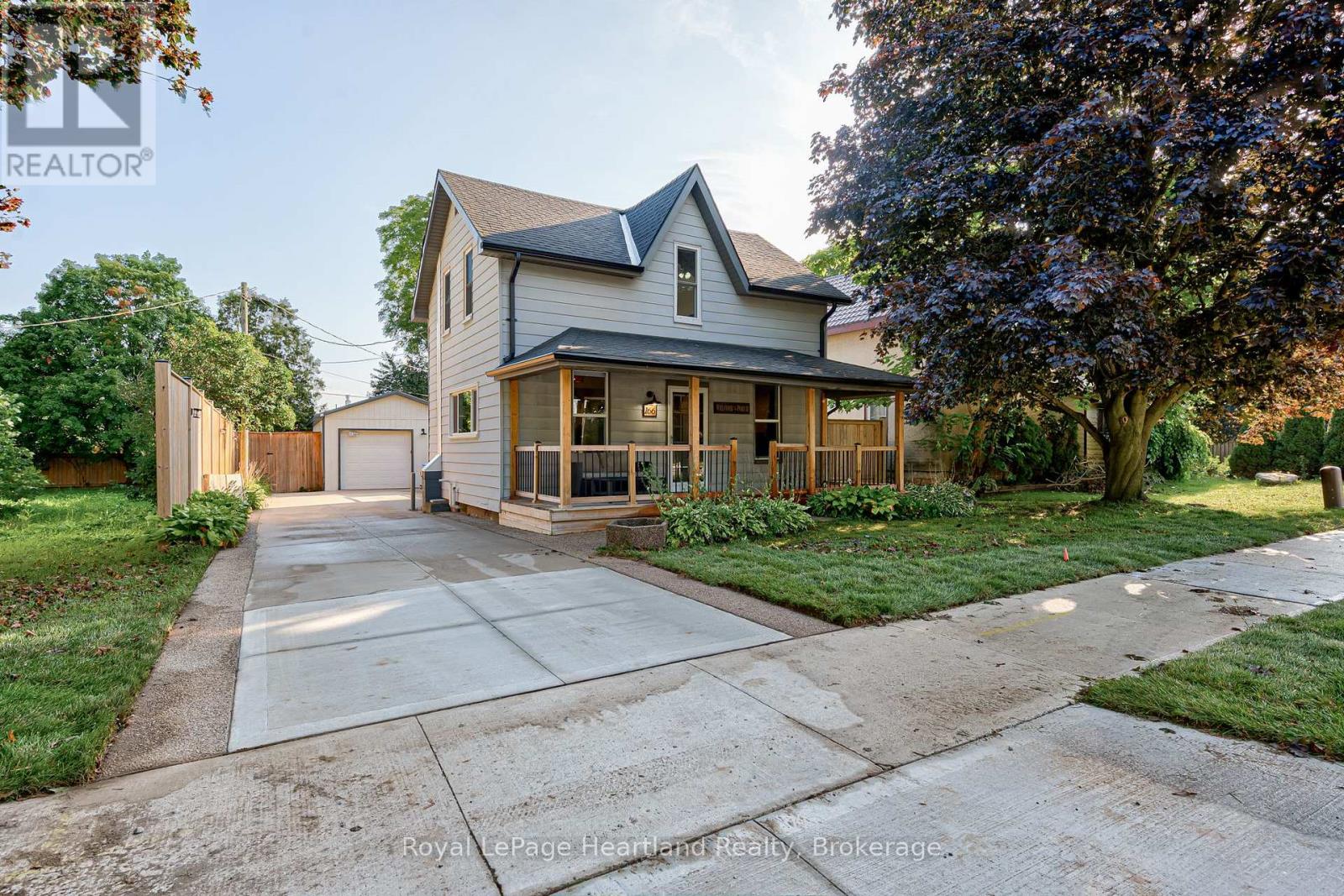 166 Goderich Street W Property Photo 2