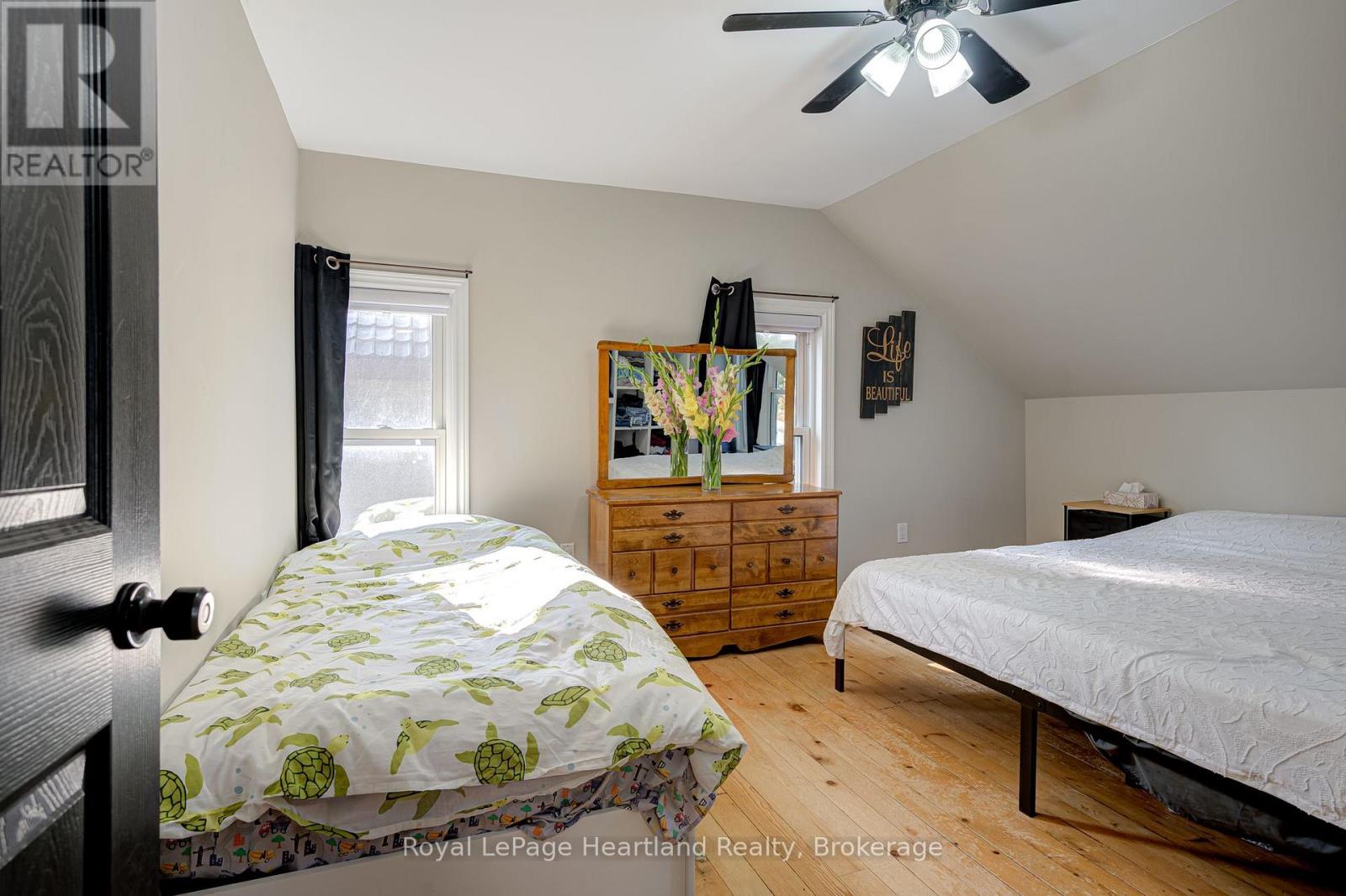 166 Goderich Street W Property Photo 23