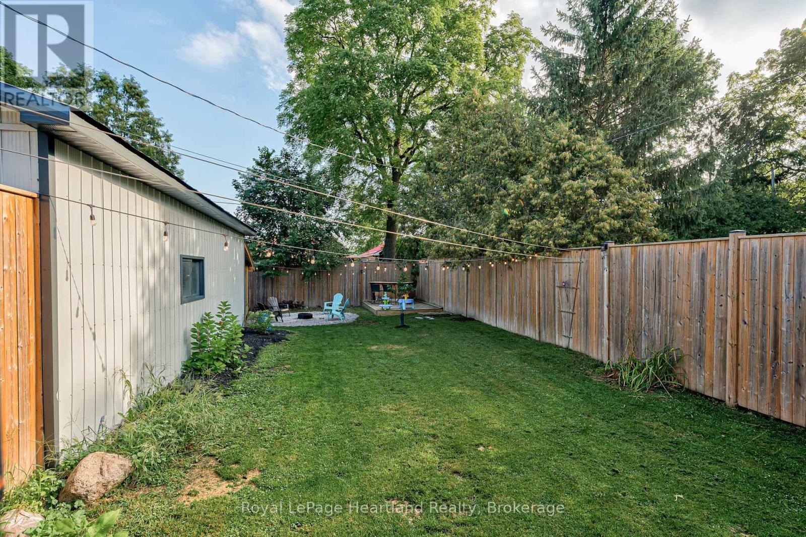 166 Goderich Street W Property Photo 38