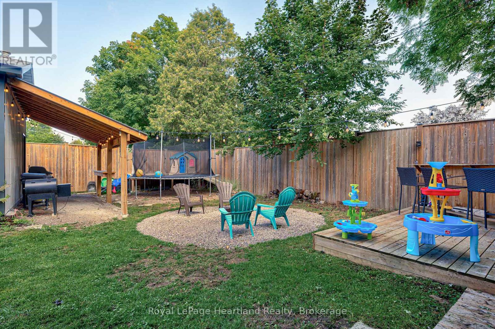 166 Goderich Street W Property Photo 42