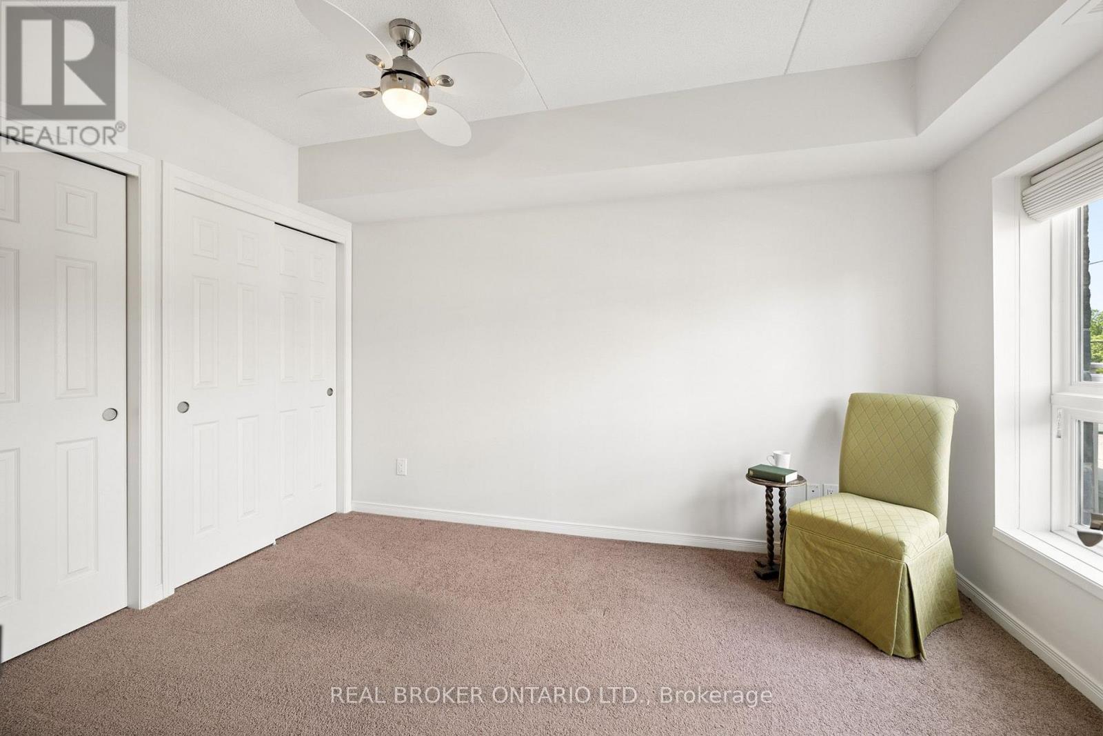 211 - 155 Water Street S Property Photo 20