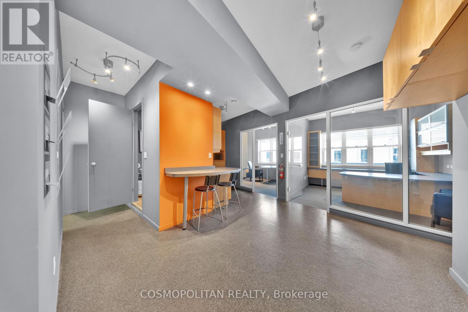 48 James Street Property Photo 6