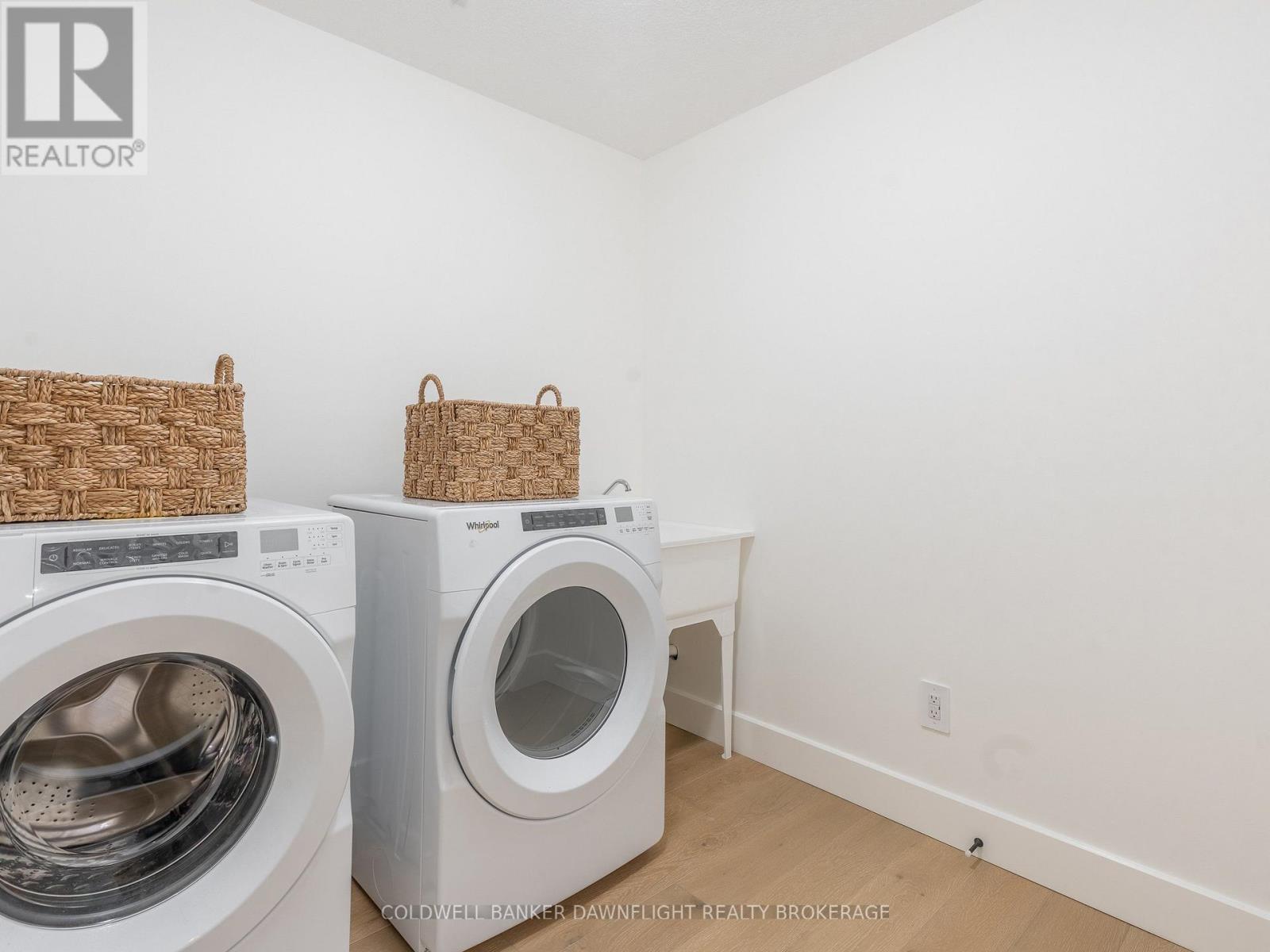 11 - 147 Scotts Drive Property Photo 23