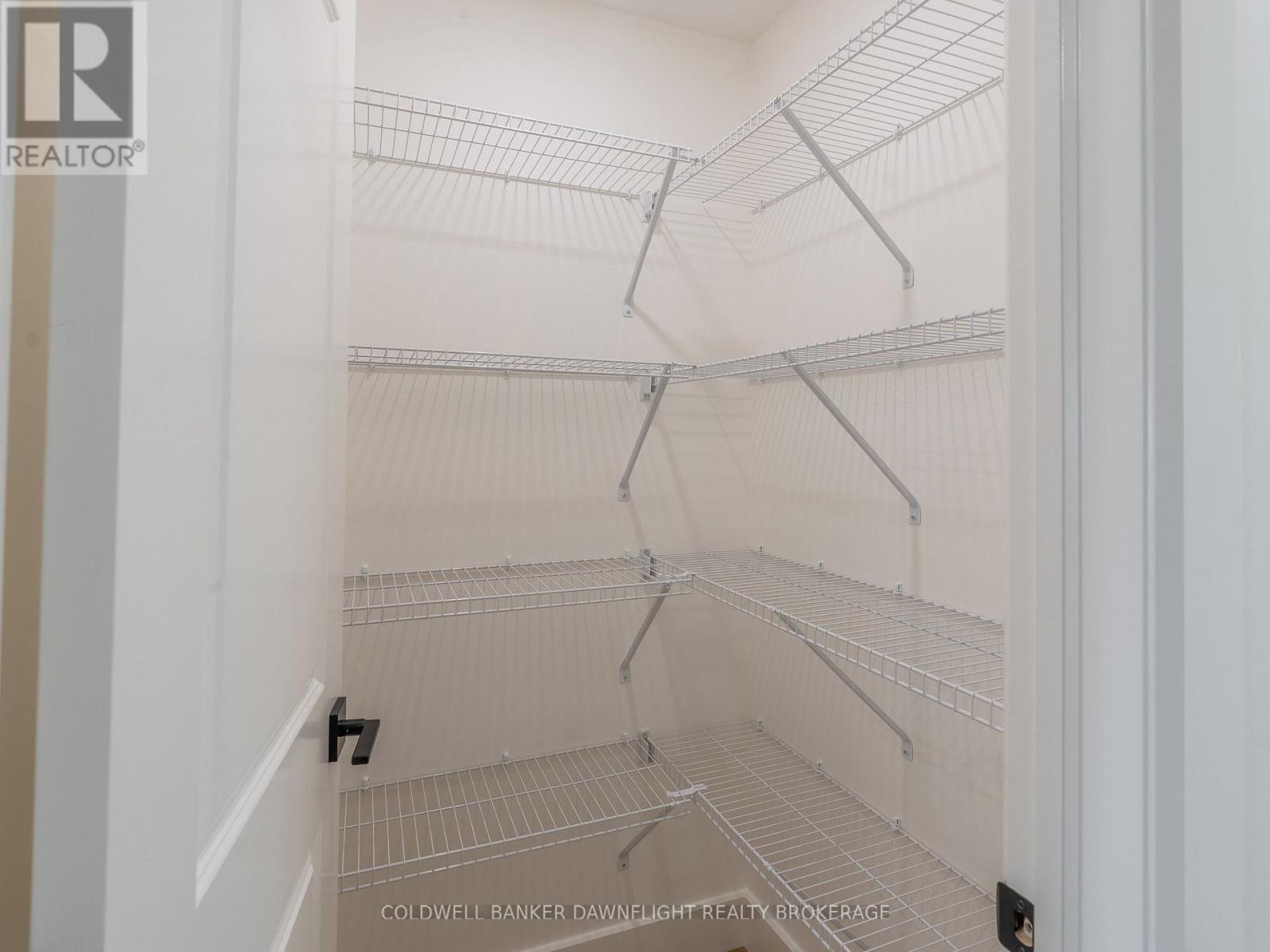 11 - 147 Scotts Drive Property Photo 37